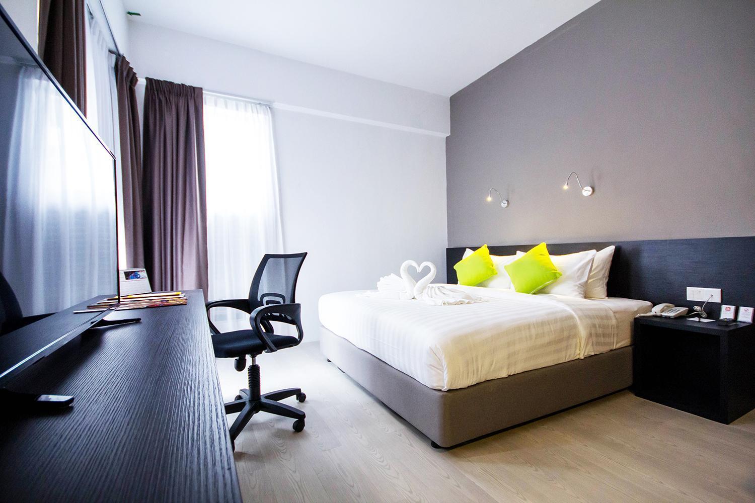 Manhattan Hotel Іпох Екстер'єр фото