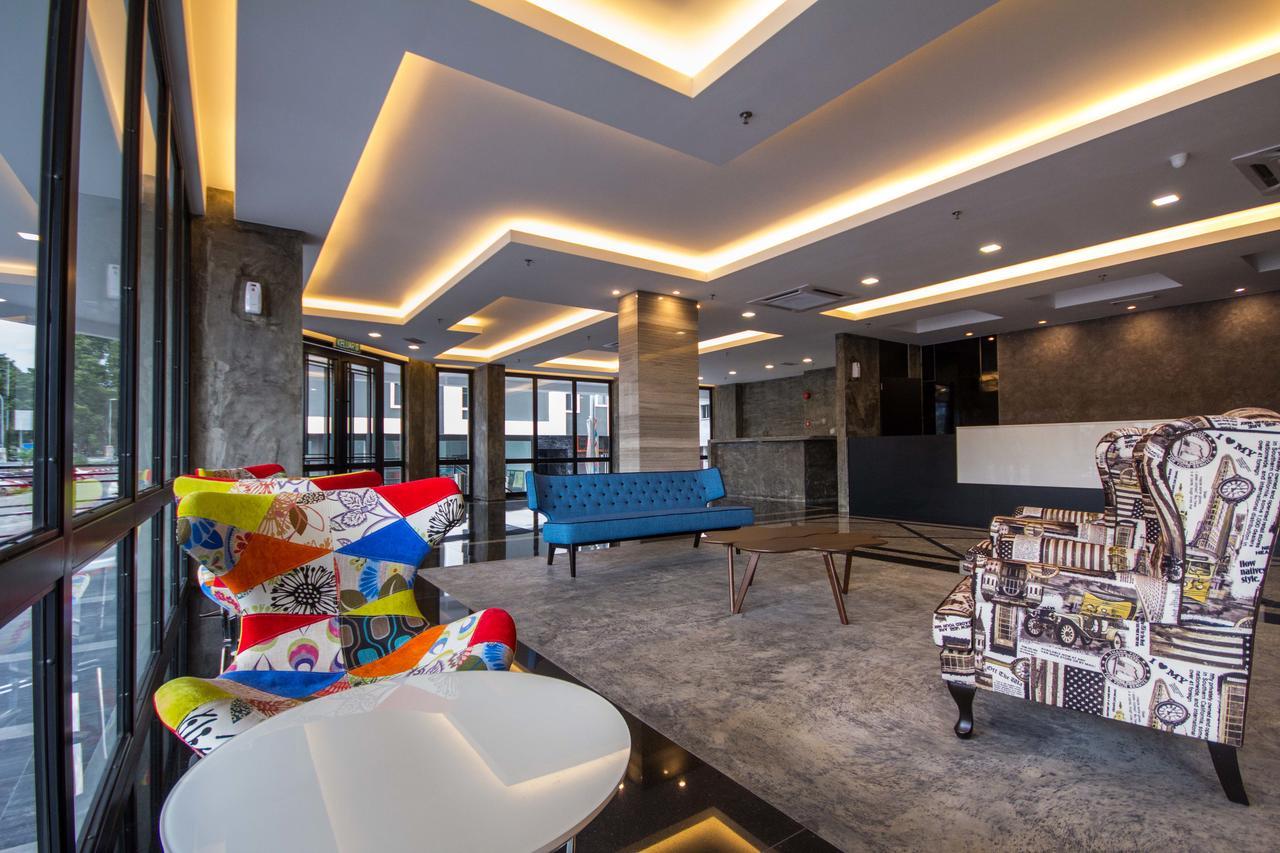 Manhattan Hotel Іпох Екстер'єр фото