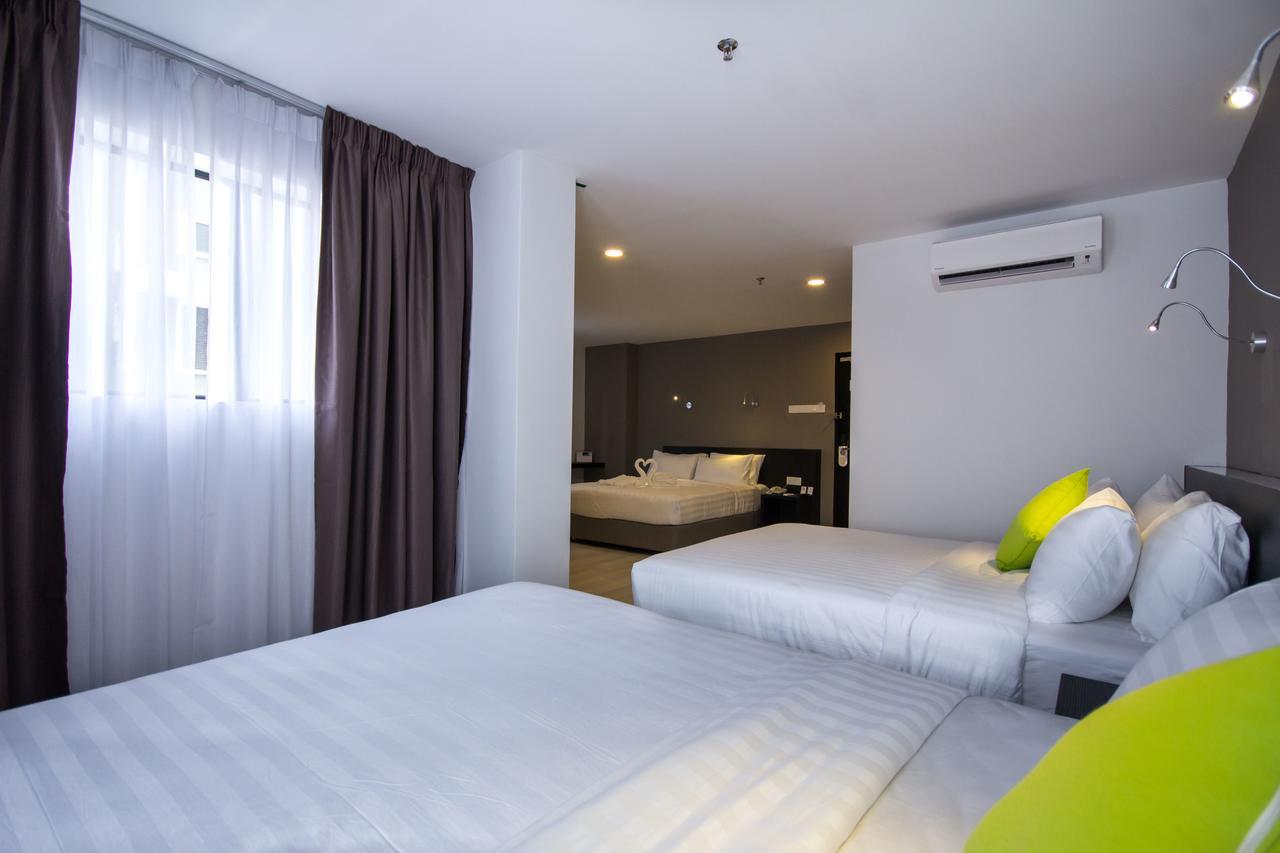 Manhattan Hotel Іпох Екстер'єр фото