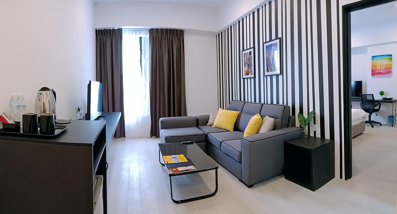 Manhattan Hotel Іпох Екстер'єр фото